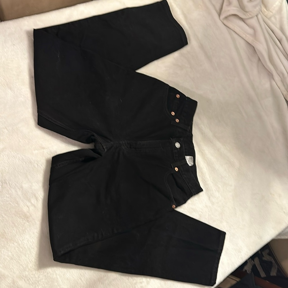 Brand new Levi jeans Women’s